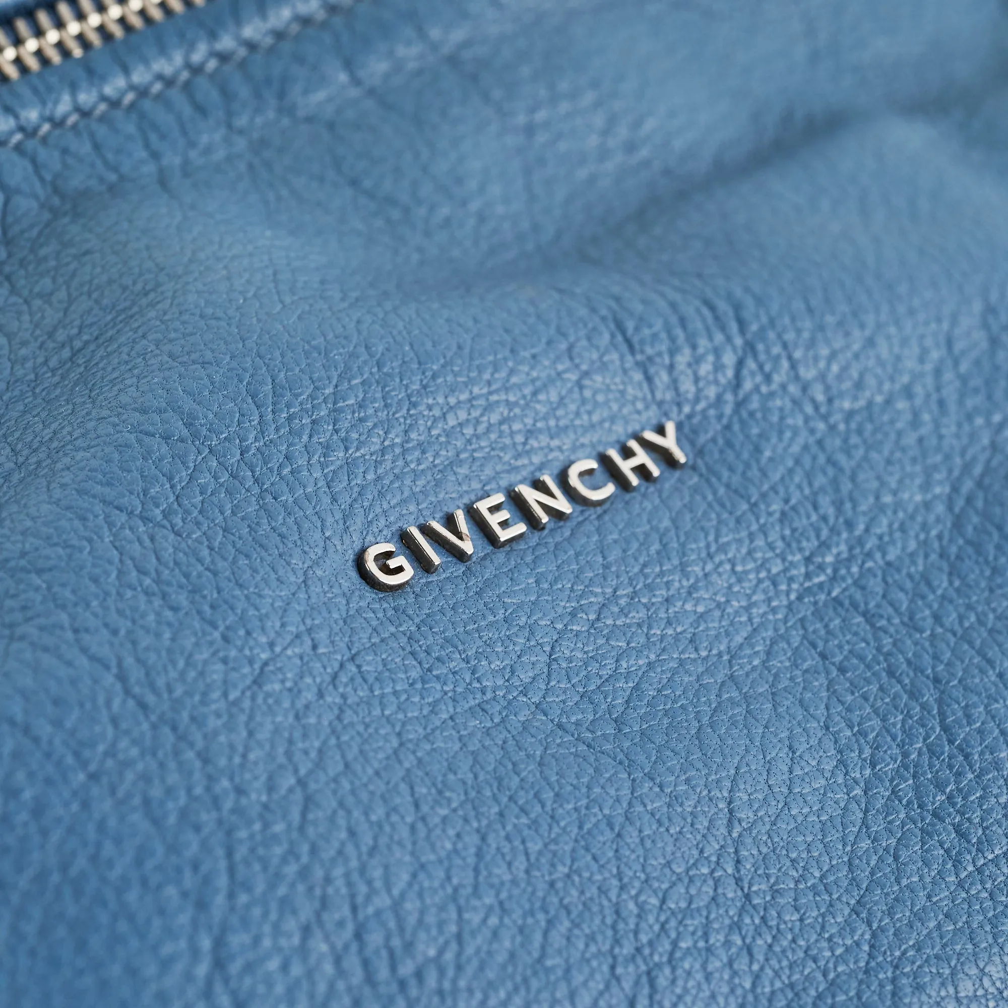 Givency Medium Pandora Goatskin Blue