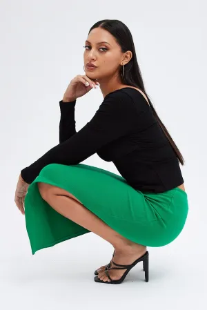 Green Maxi Skirt V Detail,skirt,denim skirt,mini skirt,maxi skirt,jean skirt,skort,tennis skirt,pleated skirt,pencil skirt,bubble skirt,plisse skirt,fitted skirt,midi skirt,short skirt,short mini skirt,leather skirt,a line skirt,Split skirt