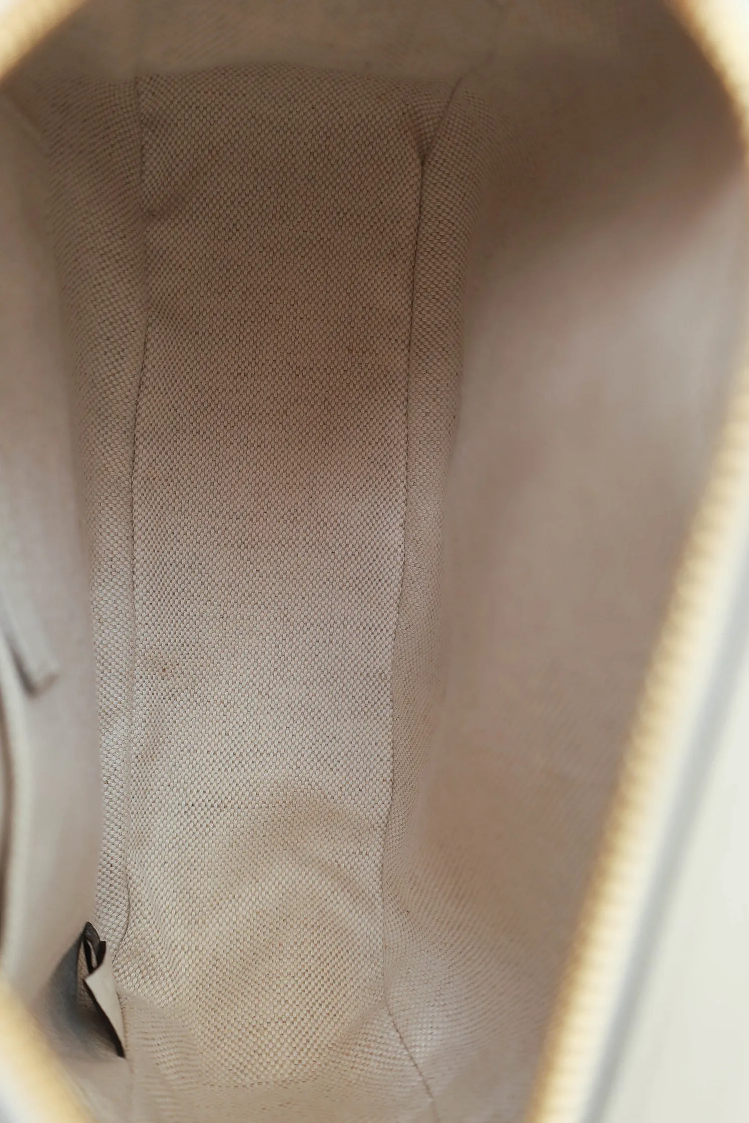 Gucci Beige Leather Mini 'Blondie' Crossbody Camera Bag