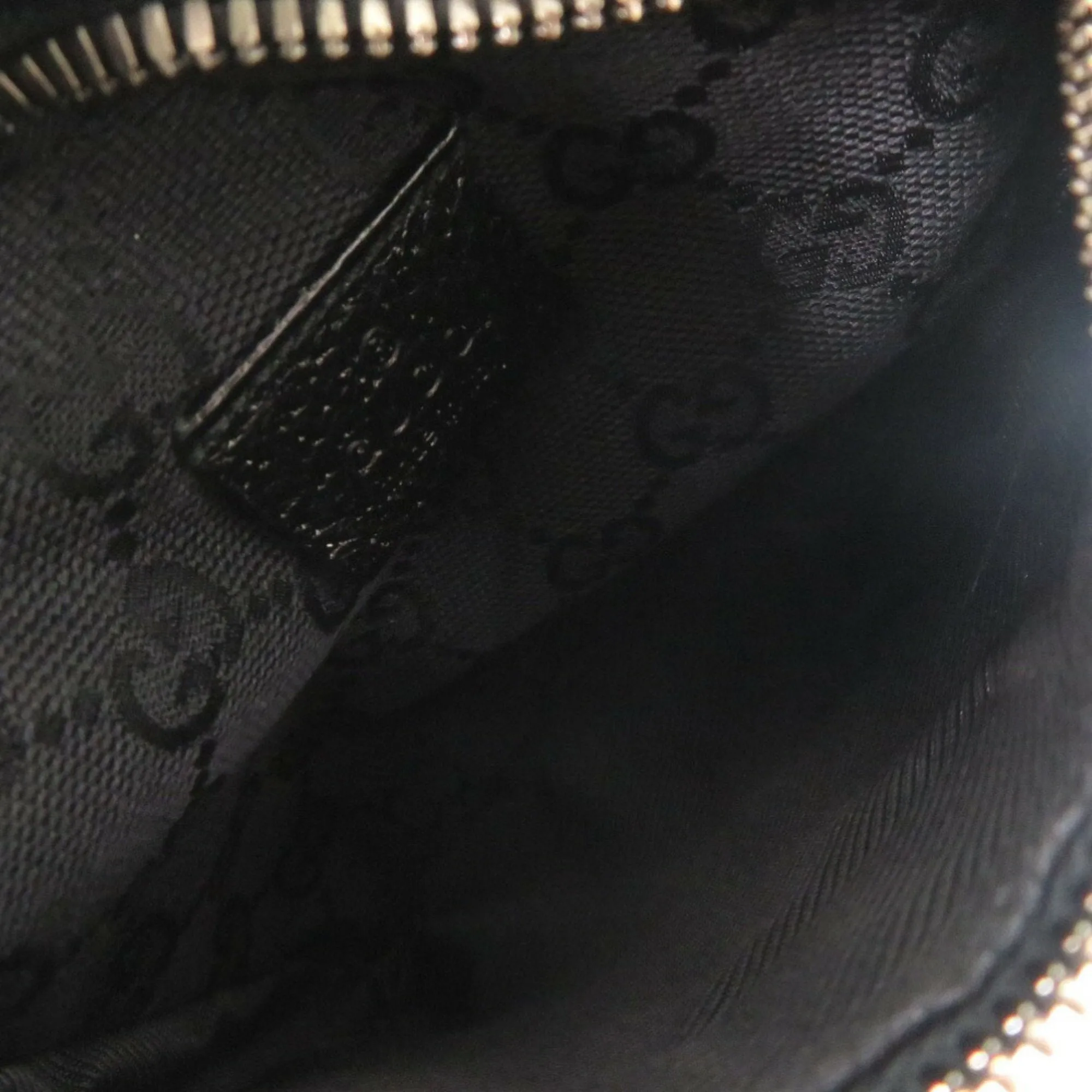 Gucci Gg Canvas Fanny Pack (Pre-Owned)
