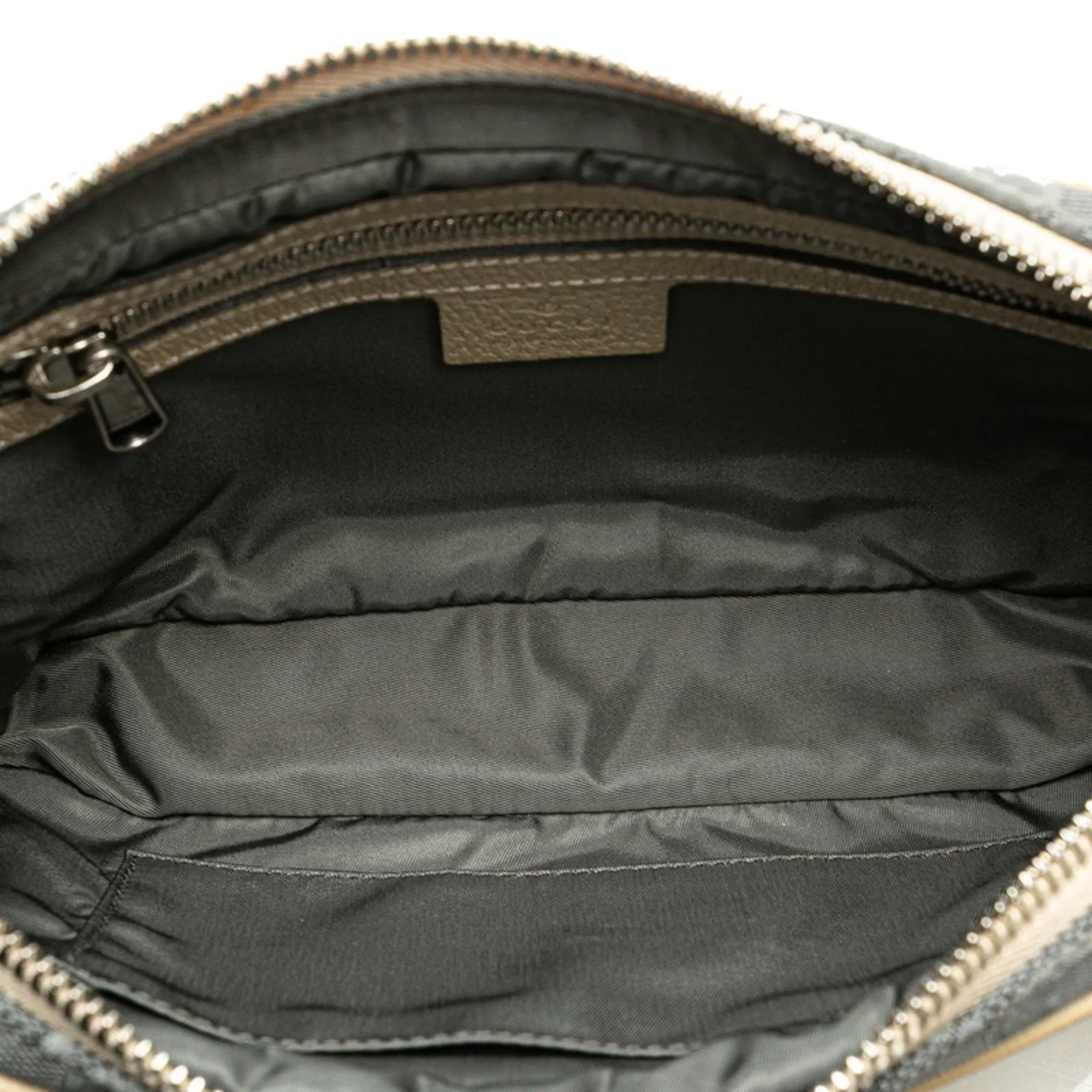 Gucci  Nylon Leather Fanny Pack Sling Bag (Pre-Owned)