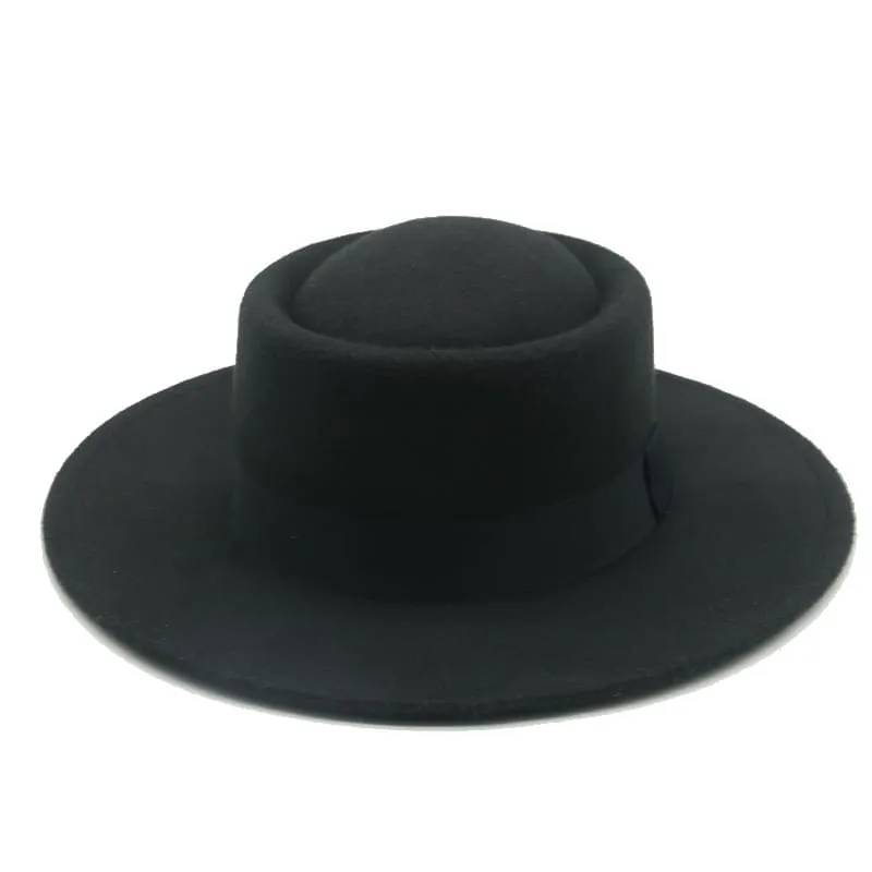 Laramie Cotton Porkpie Hat stylish boater hat with ribbon on model