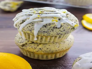 Lemon Poppy Muffin Top by Mad Oils Type Fragrance Oil sweet food-inspired fragrance oil