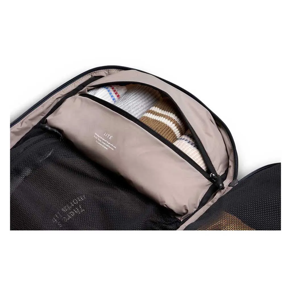 Lite Travel Pack