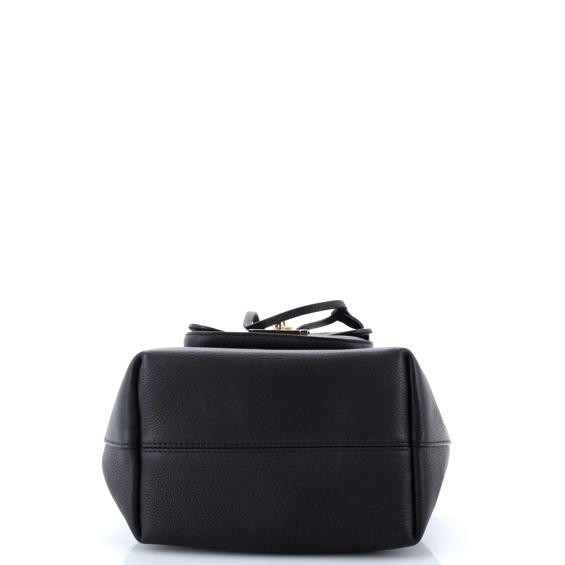 Lockme Pocket Bucket Bag Leather
