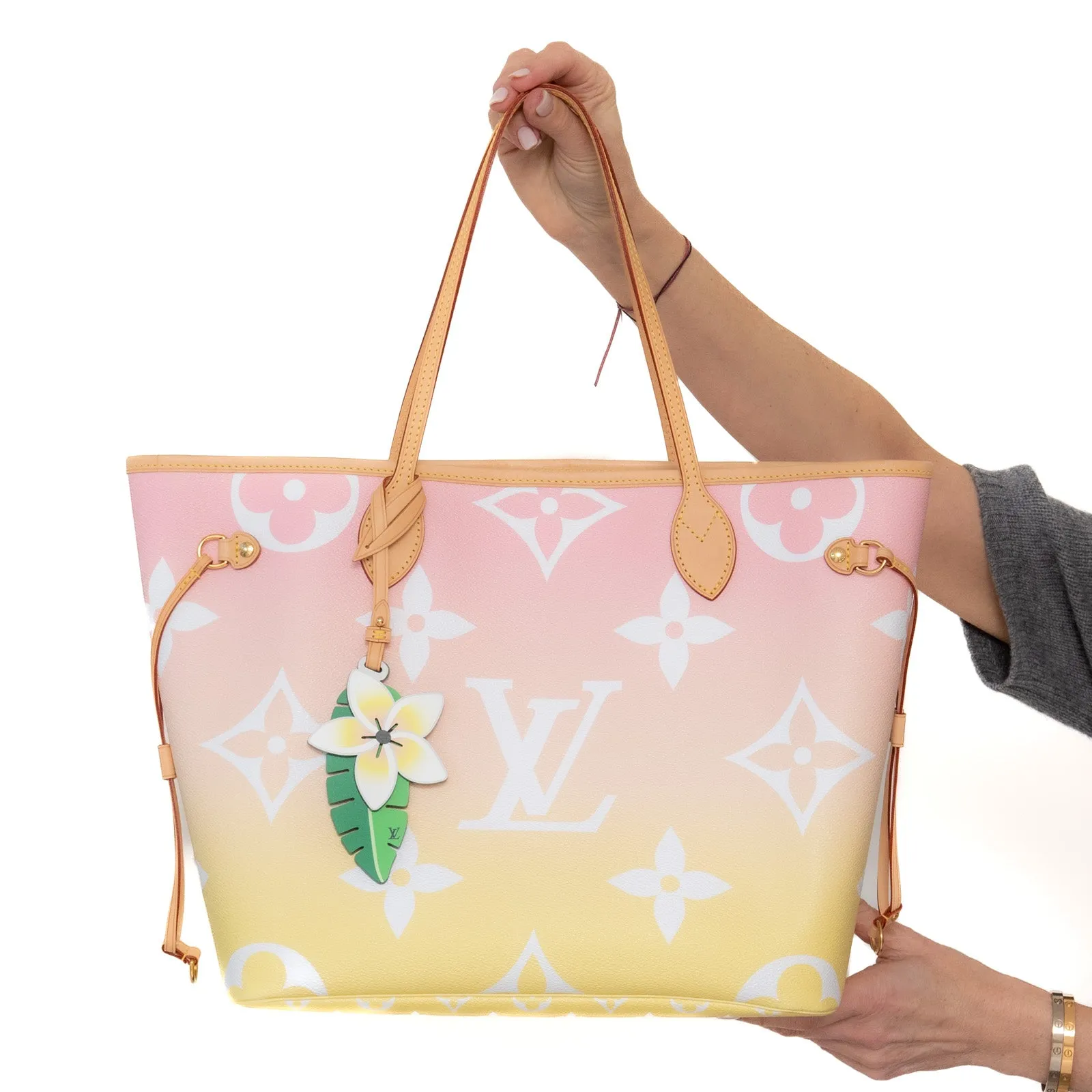 Louis Vuitton Monogram By The Pool Neverfull MM Rose Escale  Bag handbags sale 80% off