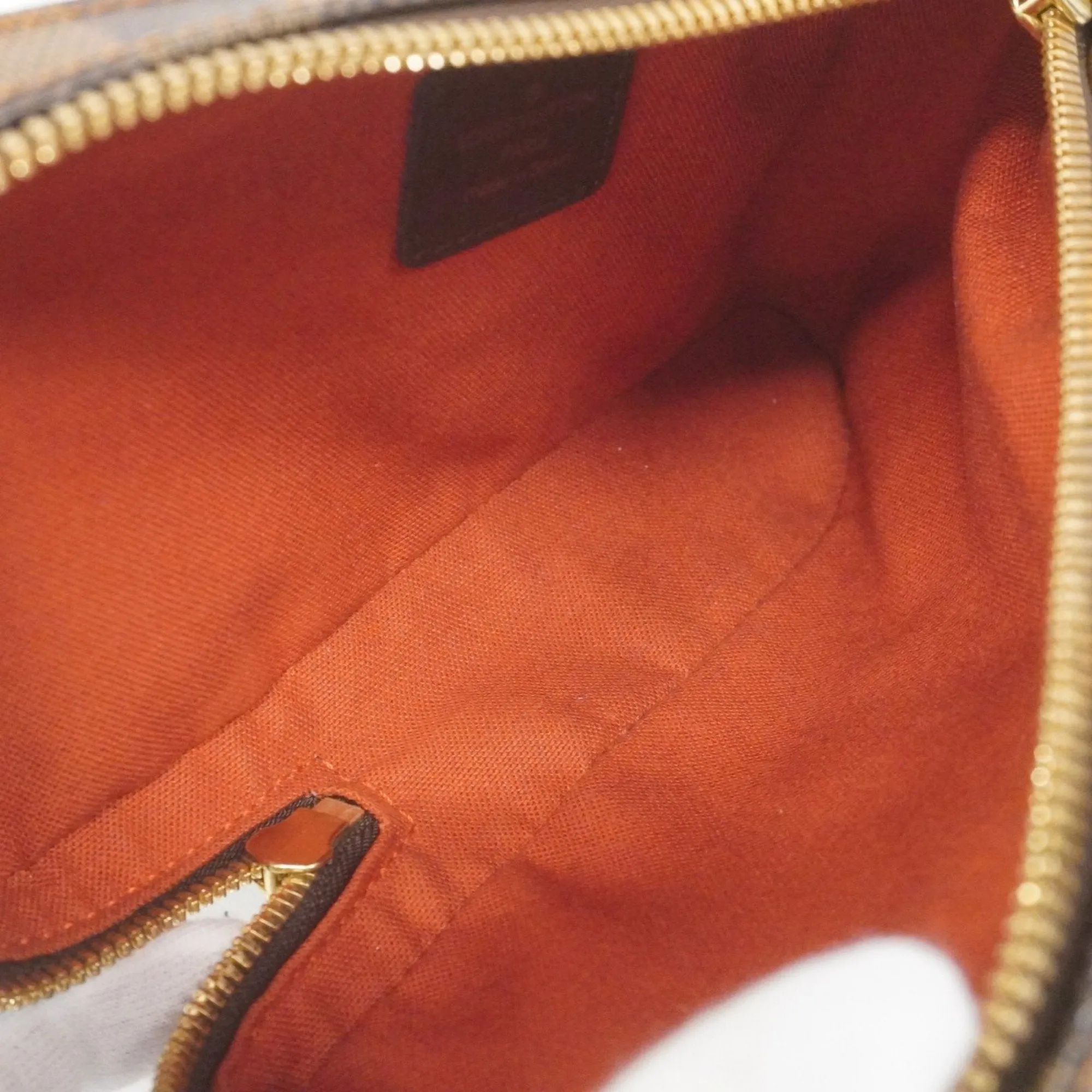 Louis Vuitton Sling Bag (Pre-Owned)