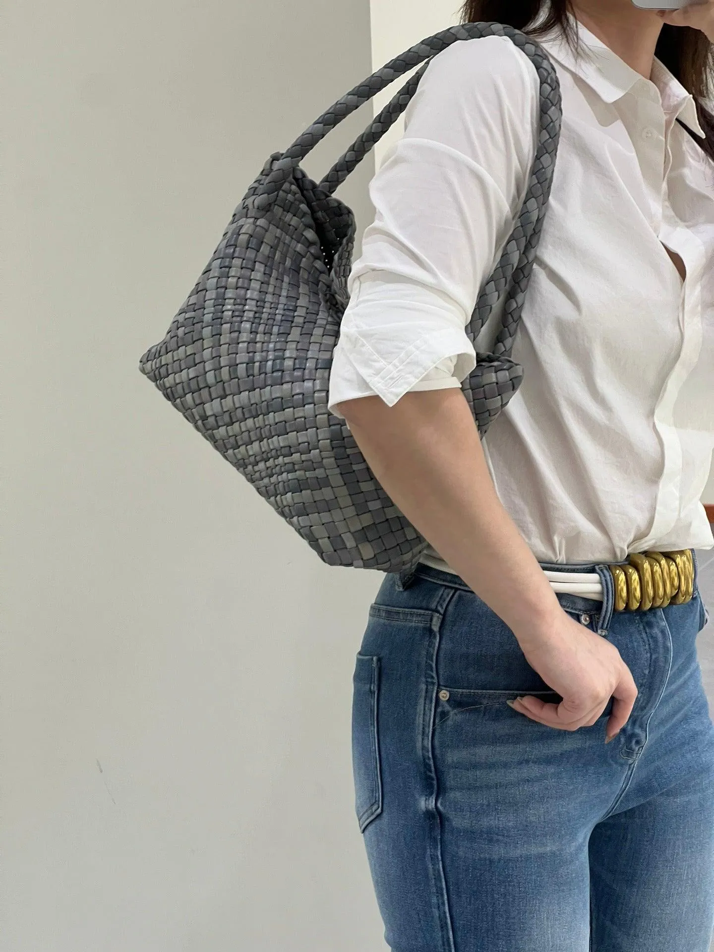 Luxury Handwoven Lambskin Leather Shoulder Bucket Bag with Sculptural Gold Sphere Closure and Double Handle Design ?C Spacious & Versatile Carryall
