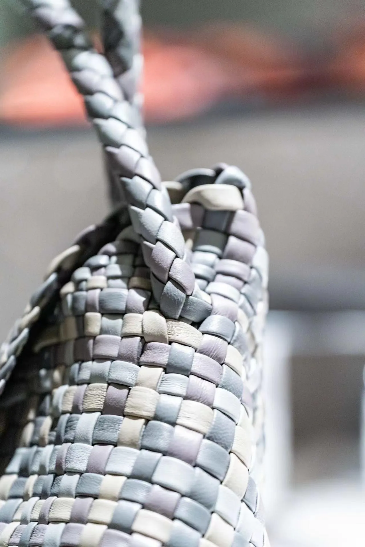 Luxury Handwoven Lambskin Leather Shoulder Bucket Bag with Sculptural Gold Sphere Closure and Double Handle Design ?C Spacious & Versatile Carryall