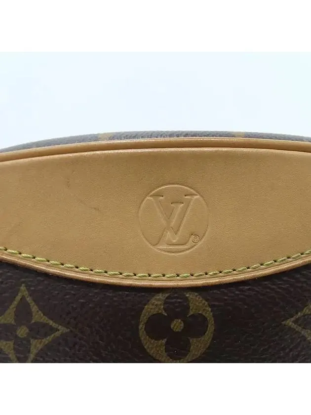 M45528 Crossbody Bag