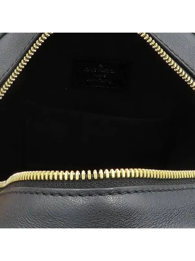M53999 Crossbody Bag
