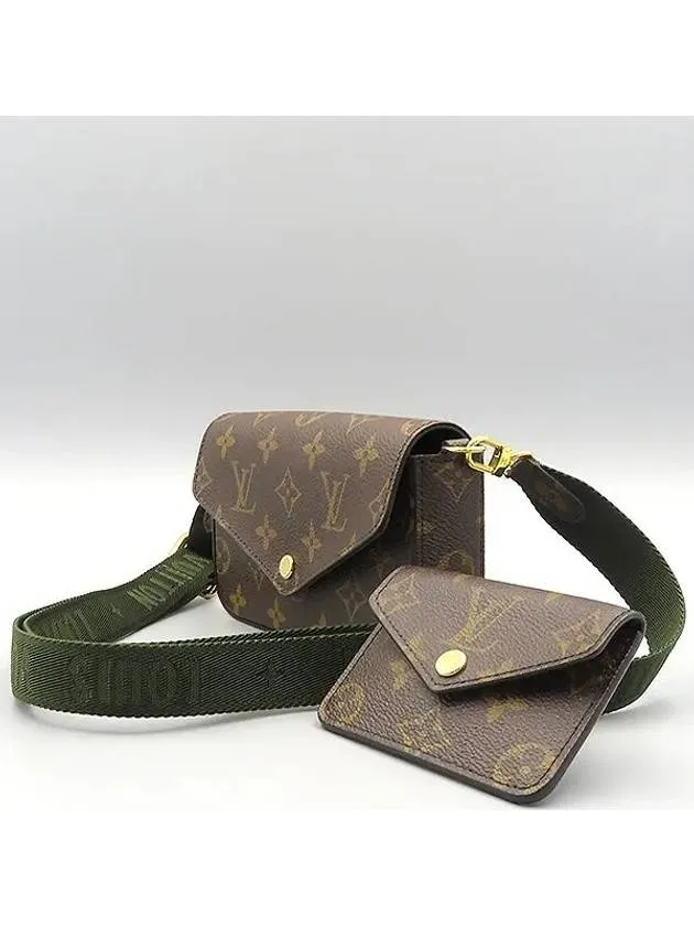 M80091 Crossbody Bag