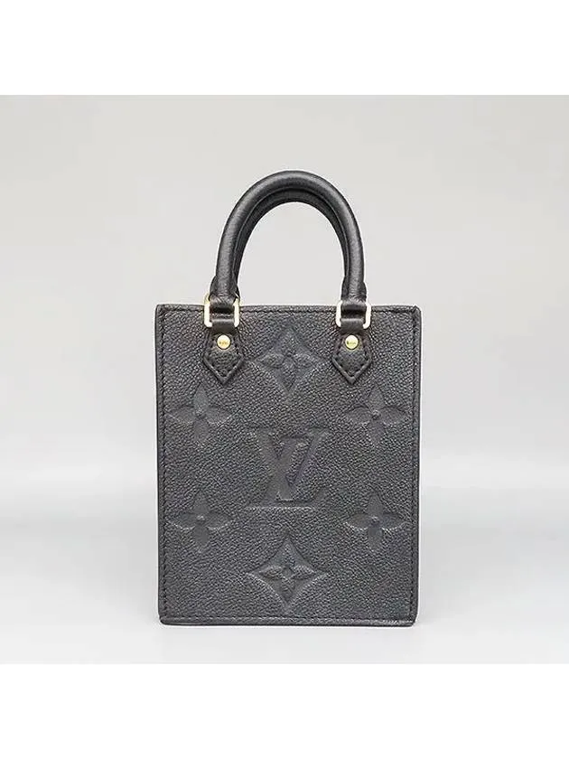 M80478 Crossbody Bag