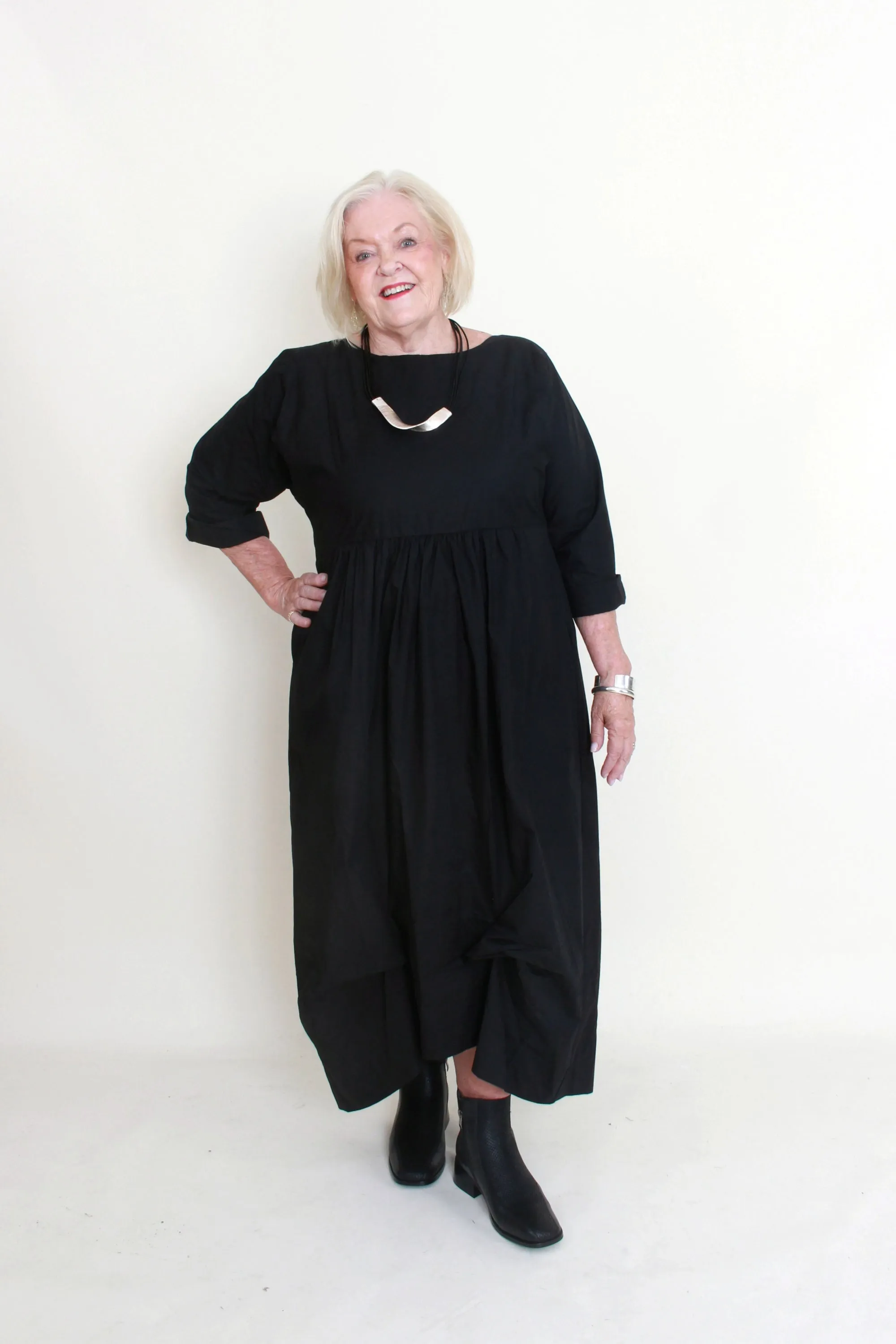 Magazine - AW-01 Drama Dress