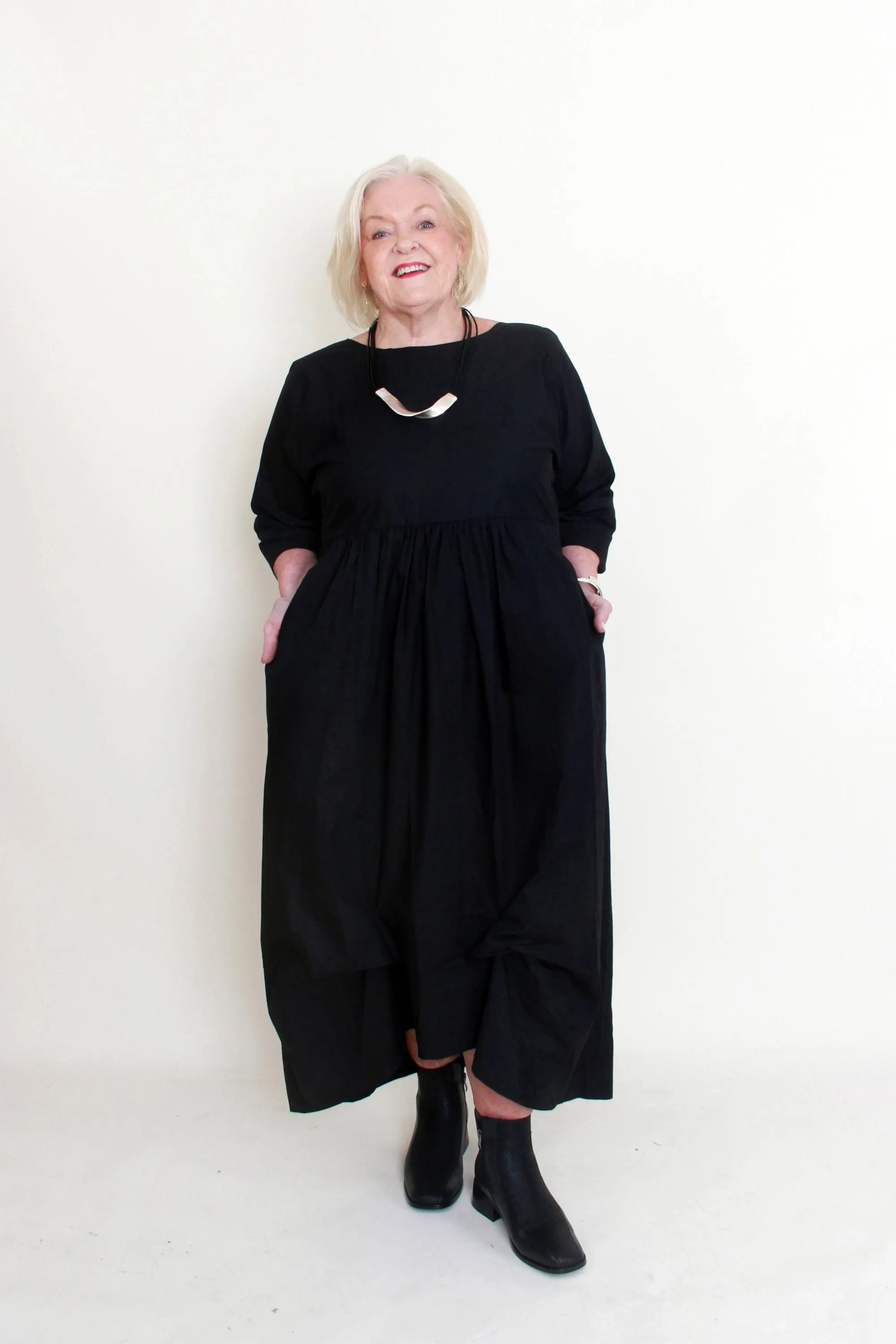 Clothings Magazine - AW-01 Drama Dress Dresses women dresses dress stores