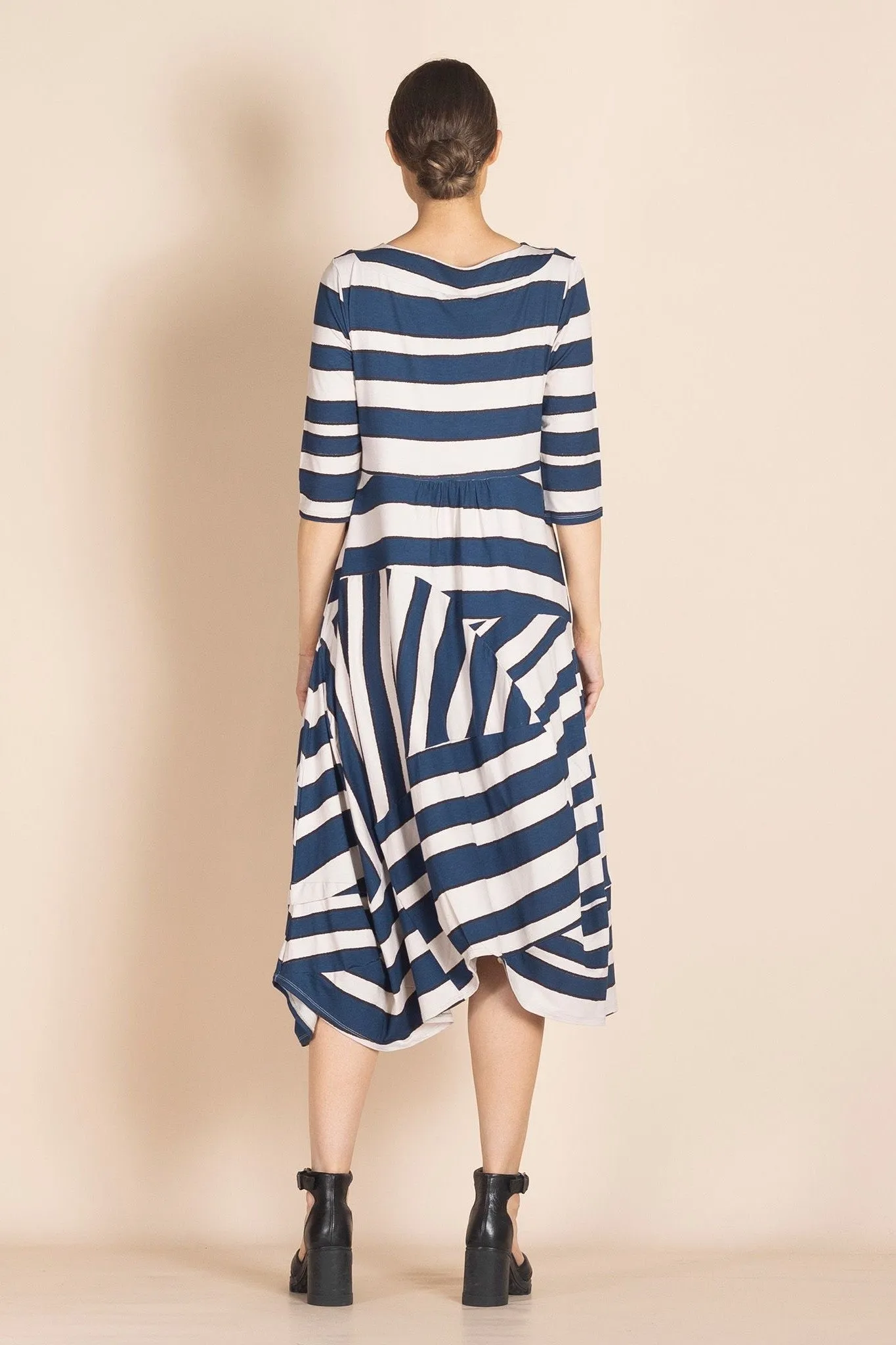 Megan Salmon - M8335 Stripes Pieced Dress