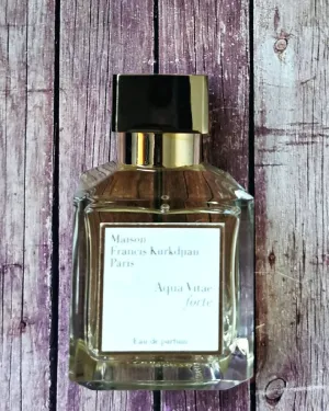 MFK Aqua Vitae Forte floral-perfume-women-glass