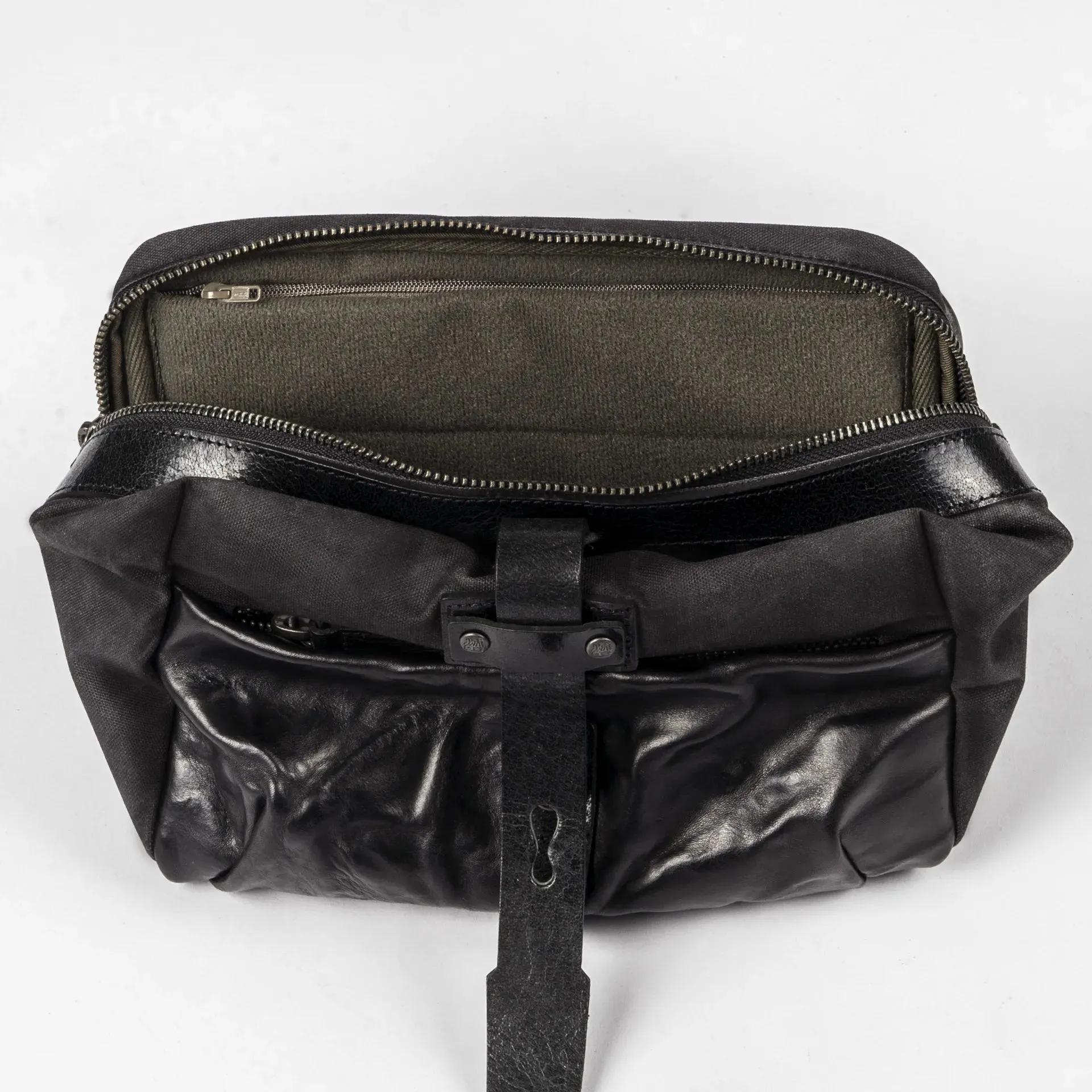 Mini Rider Sling Bag 3.5L - Leather Canvas Version