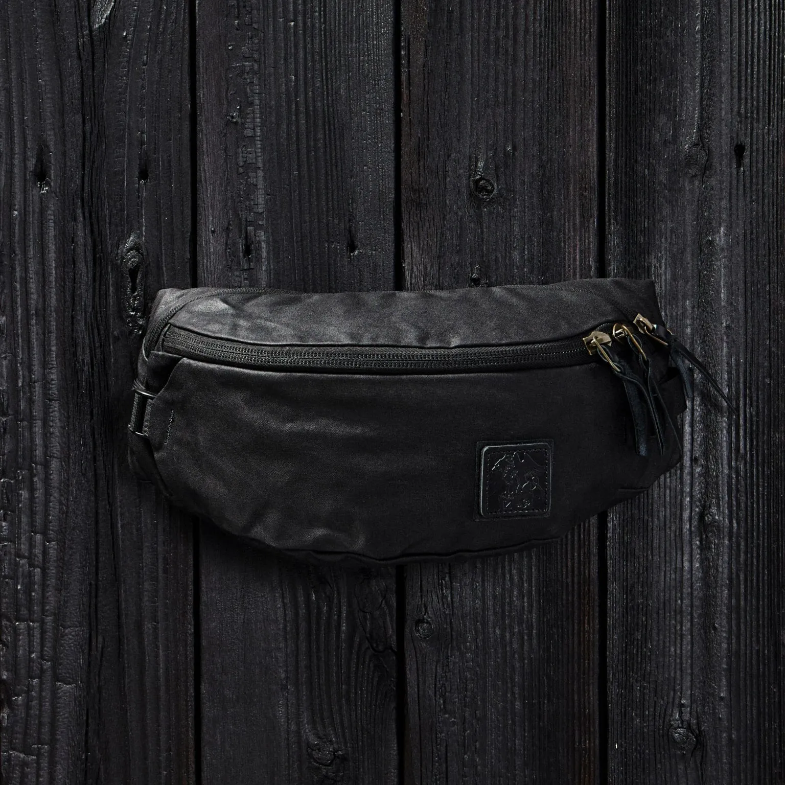 Mountain Hip Pack 3.5L - Griffin Edition Sling Bags Clearance