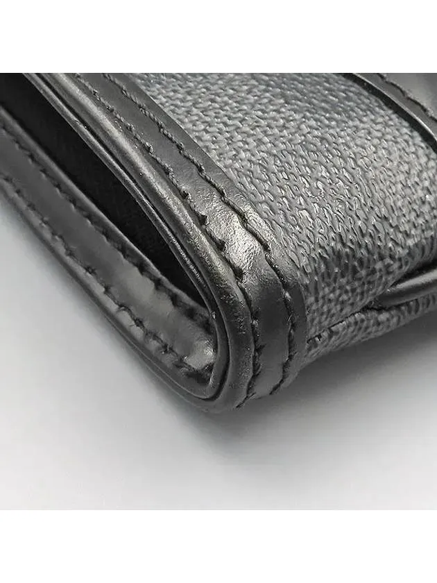 N58028 Crossbody Bag