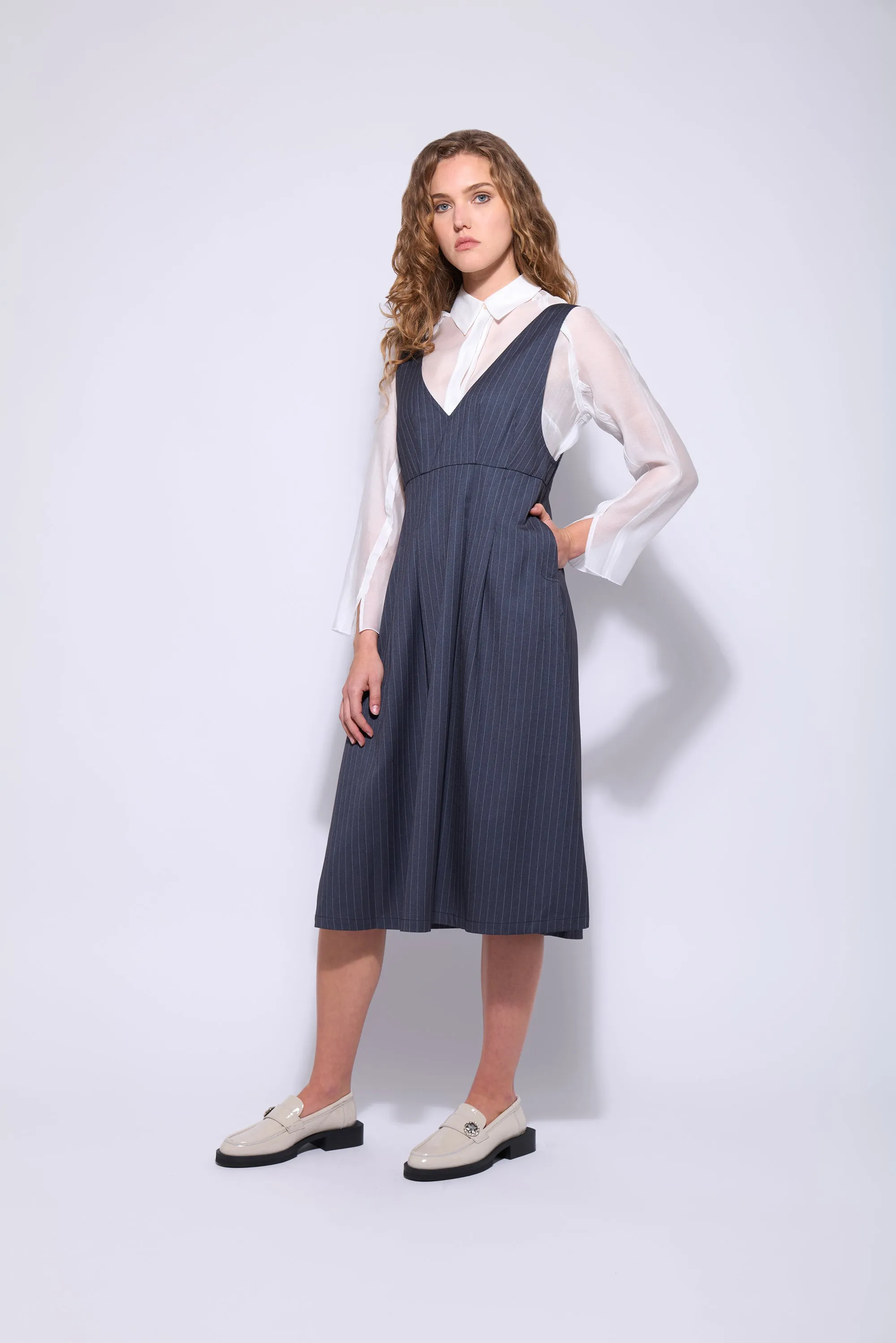 Neris - SN2743 The Hepburn Pinafore