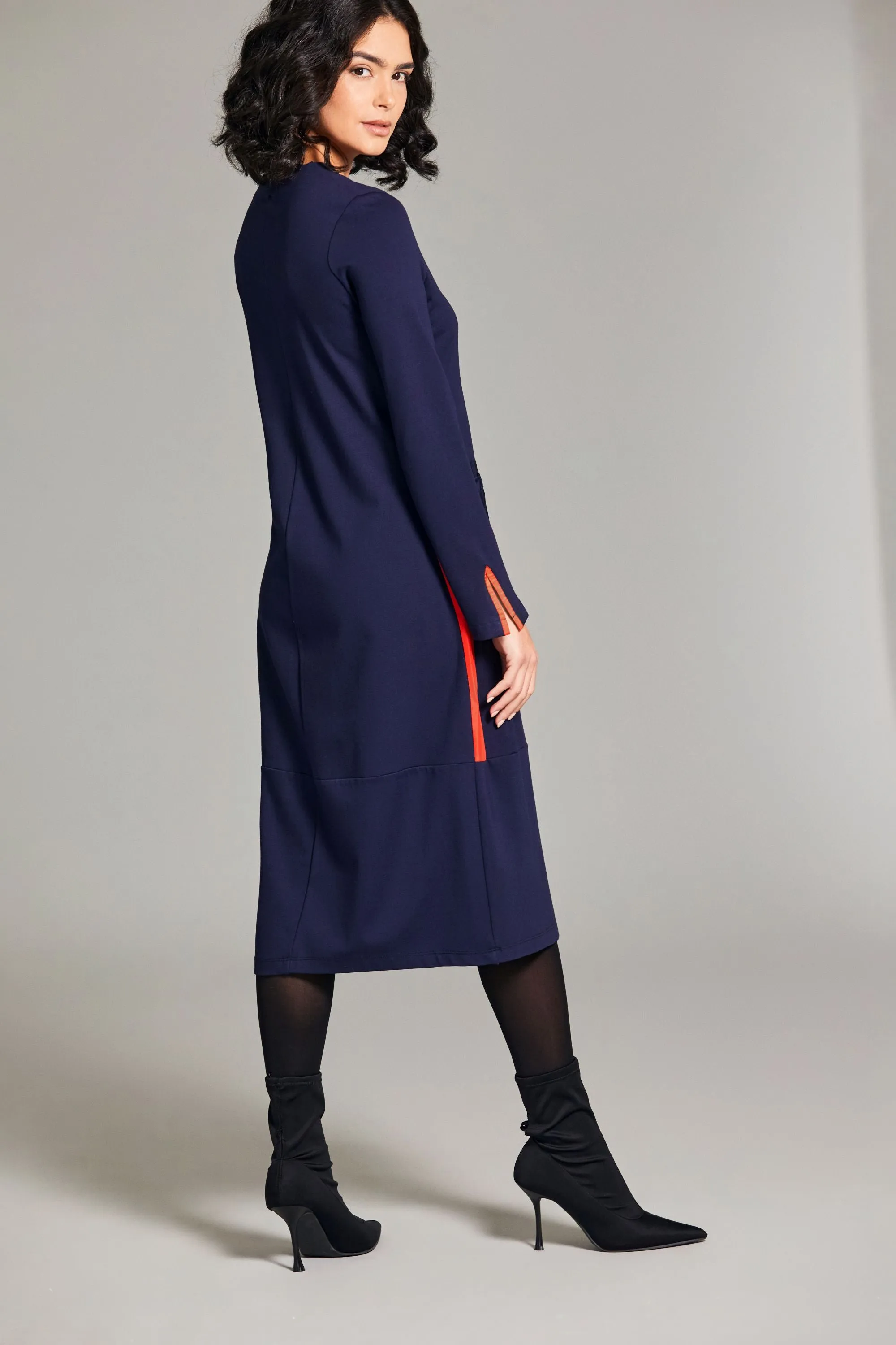 Peruzzi - W24132 Taffeta Pocket Dress