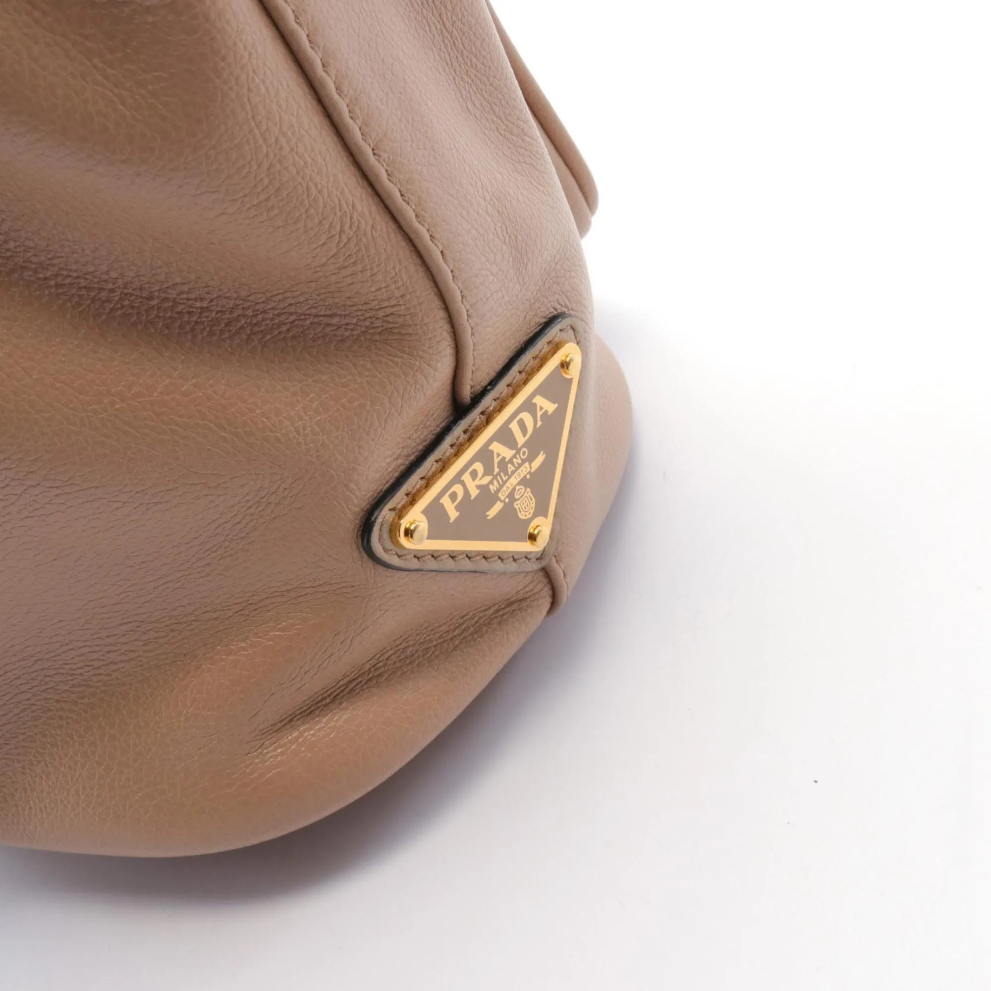 Prada Bucket Bag Leather Handbag (Pre-Owned)
