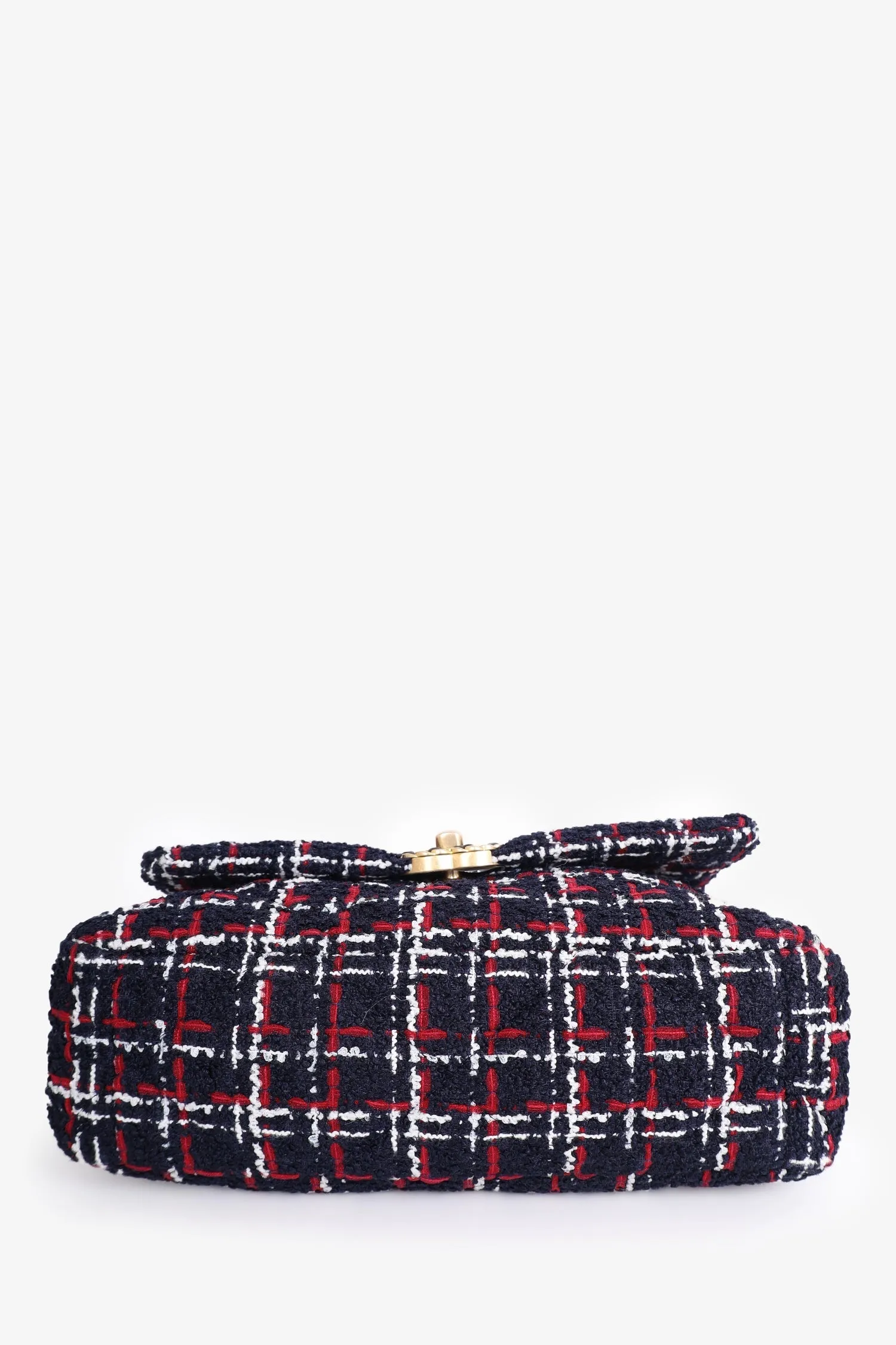 Pre-Loved Chanel? 2019 Navy/Red Tweed Chanel 19 Crossbody Bag
