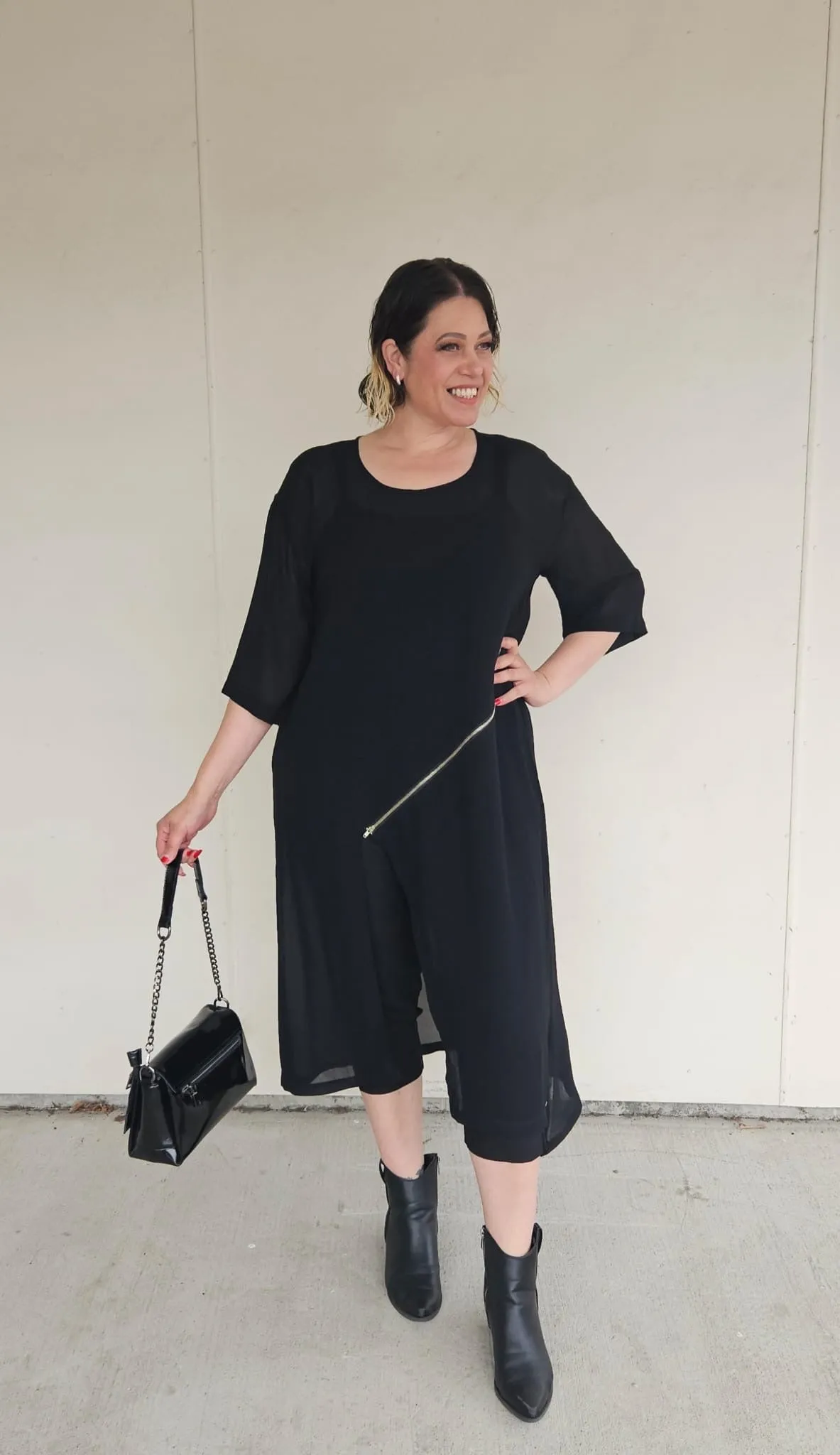 Raven - R027 Roam Zip Tunic