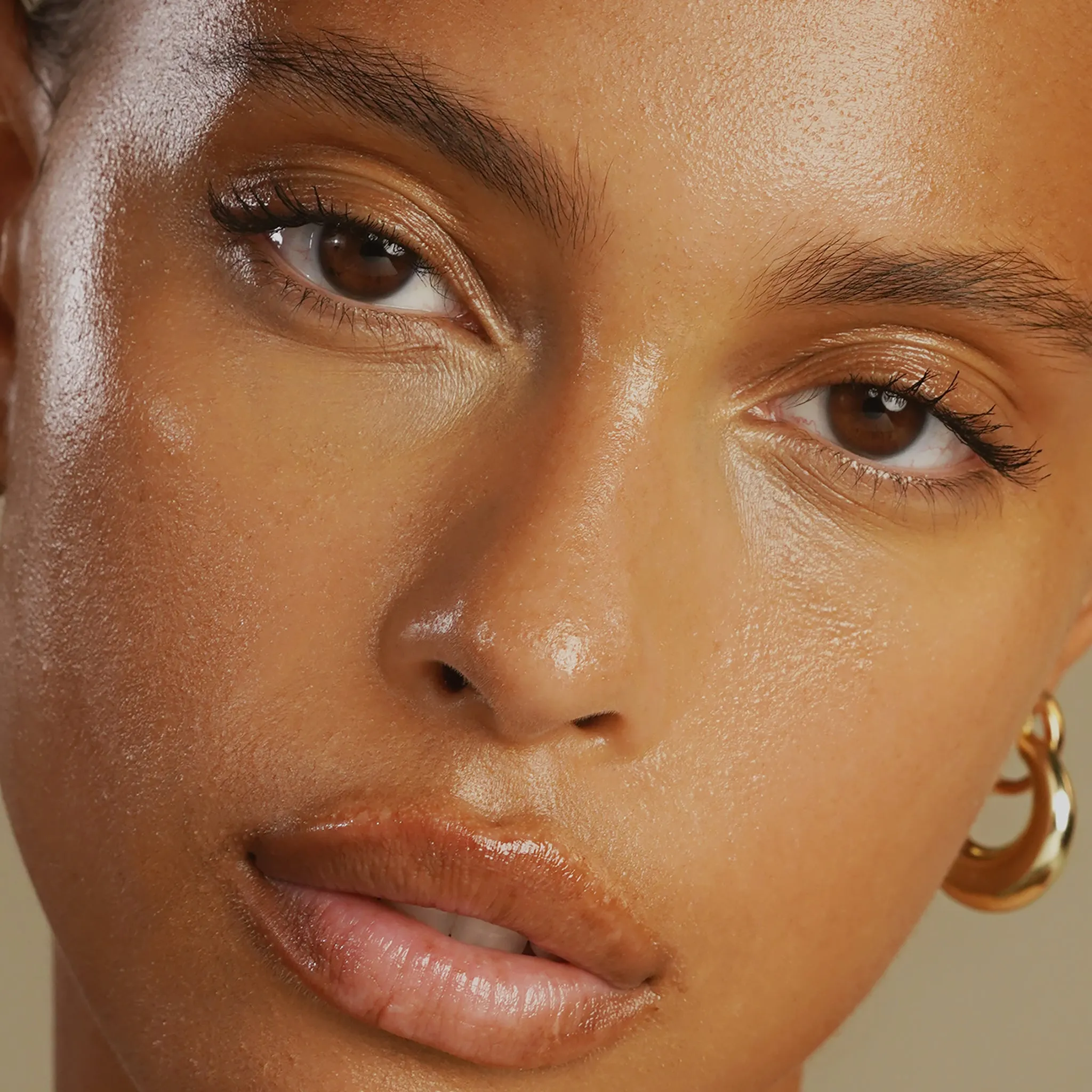 a tinted moisturizer,bubble moisturizer