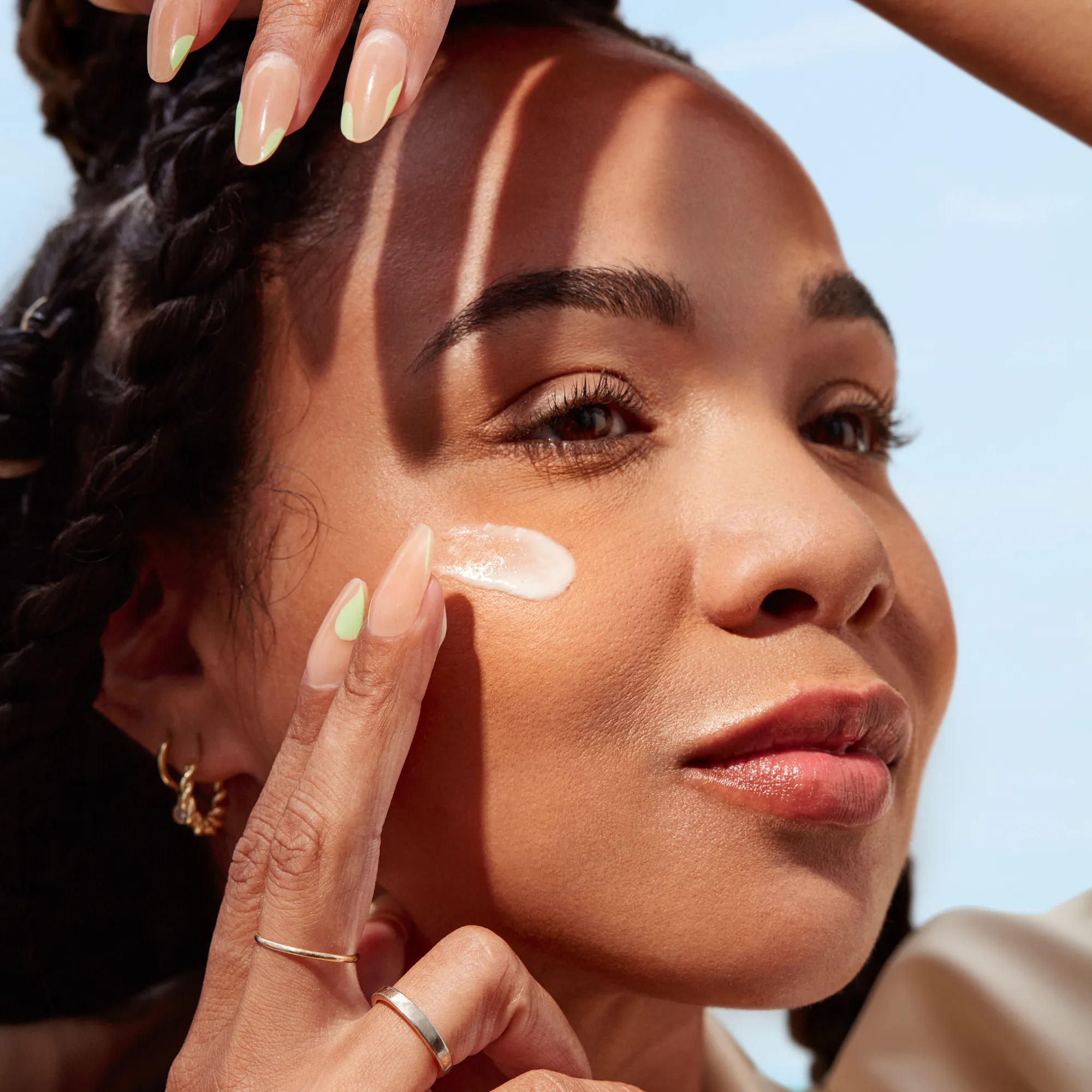 a tinted moisturizer,bubble moisturizer