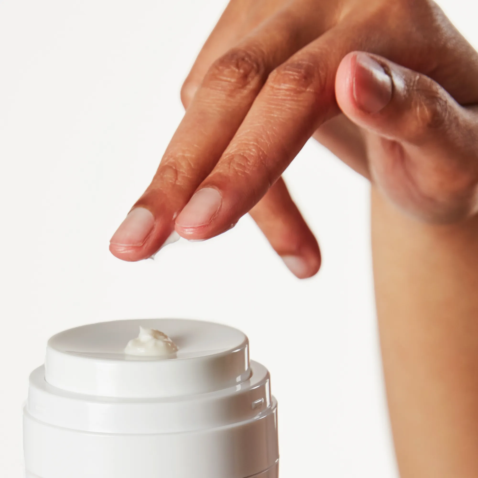 a tinted moisturizer,bubble moisturizer