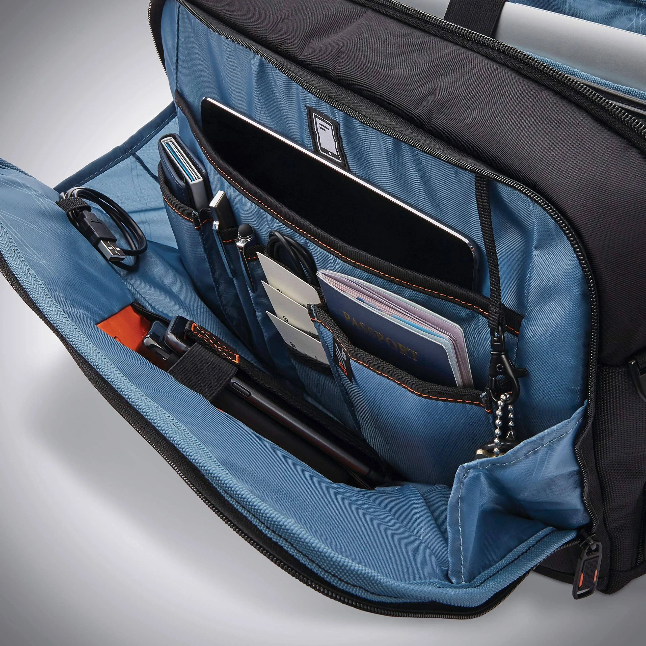 Sac messager fin Samsonite PRO 15,6