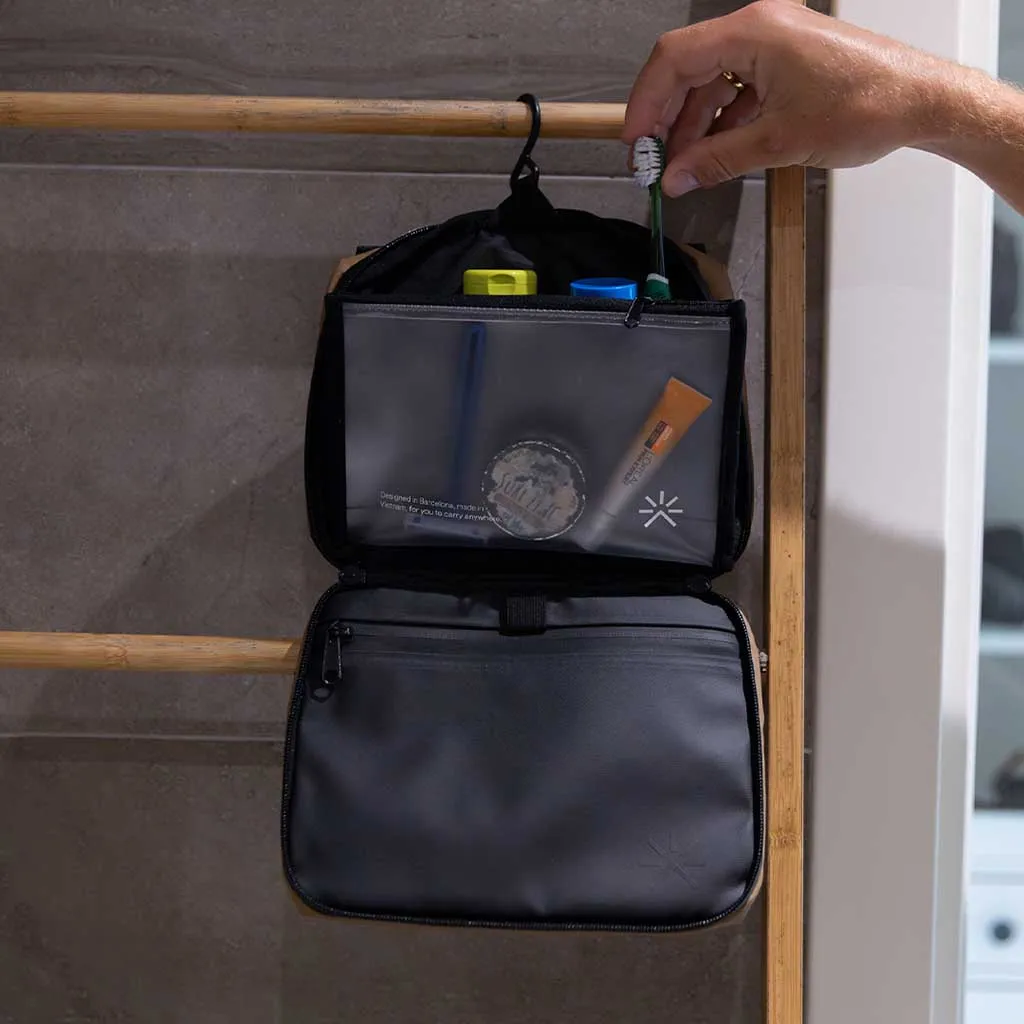 SEE Toiletry Bag