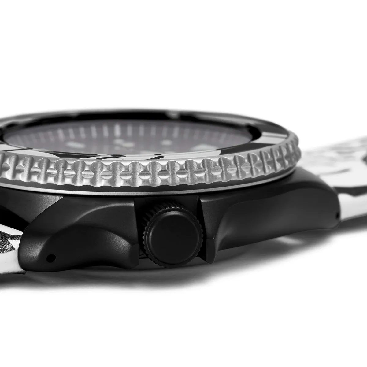 Seiko 5 SRPG43K1 Sports Automai Limited Edition Automatic Watch