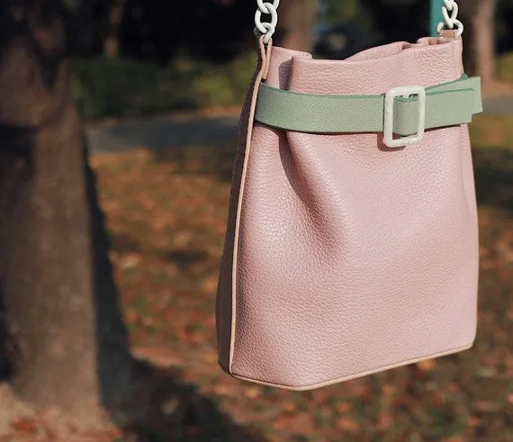 Stylish Leather Pink Chain Womens Bucket Purse Crossbody Bag Barrel Shoulder Bag for Women