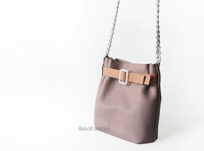 Stylish Leather Pink Chain Womens Bucket Purse Crossbody Bag Barrel Shoulder Bag for Women