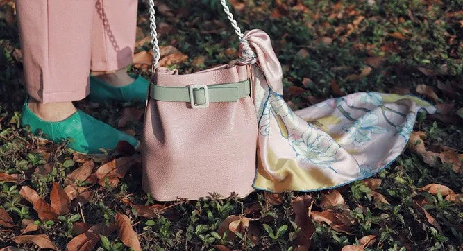 Stylish Leather Pink Chain Womens Bucket Purse Crossbody Bag Barrel Shoulder Bag for Women