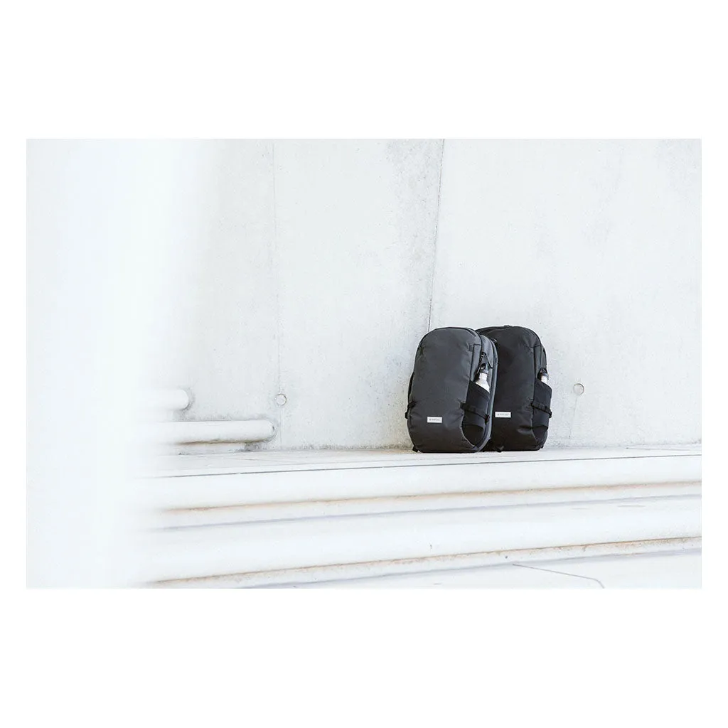 Transit Line Travel Pack 28L