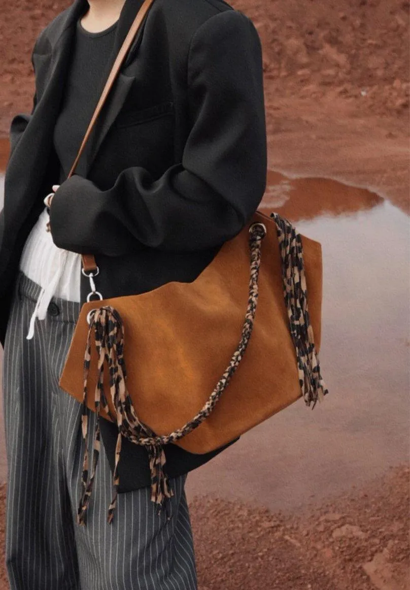 Unique Design Genuine Leather Large Tote Bucket Bag for Women | Suede Leather Autumn Tassel Bucket Bag