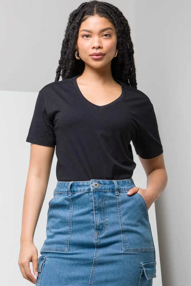 V-Neck Short Sleeve T-Shirt Black,women t-shirt cotton,women t-shirt top,boutique women's clothing