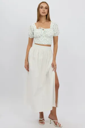 White Maxi Skirt Shirred Waist Relaxed Fit,skirt,denim skirt,mini skirt,maxi skirt,jean skirt,skort,tennis skirt,pleated skirt,pencil skirt,bubble skirt,plisse skirt,fitted skirt,midi skirt,short skirt,short mini skirt,leather skirt,a line skirt