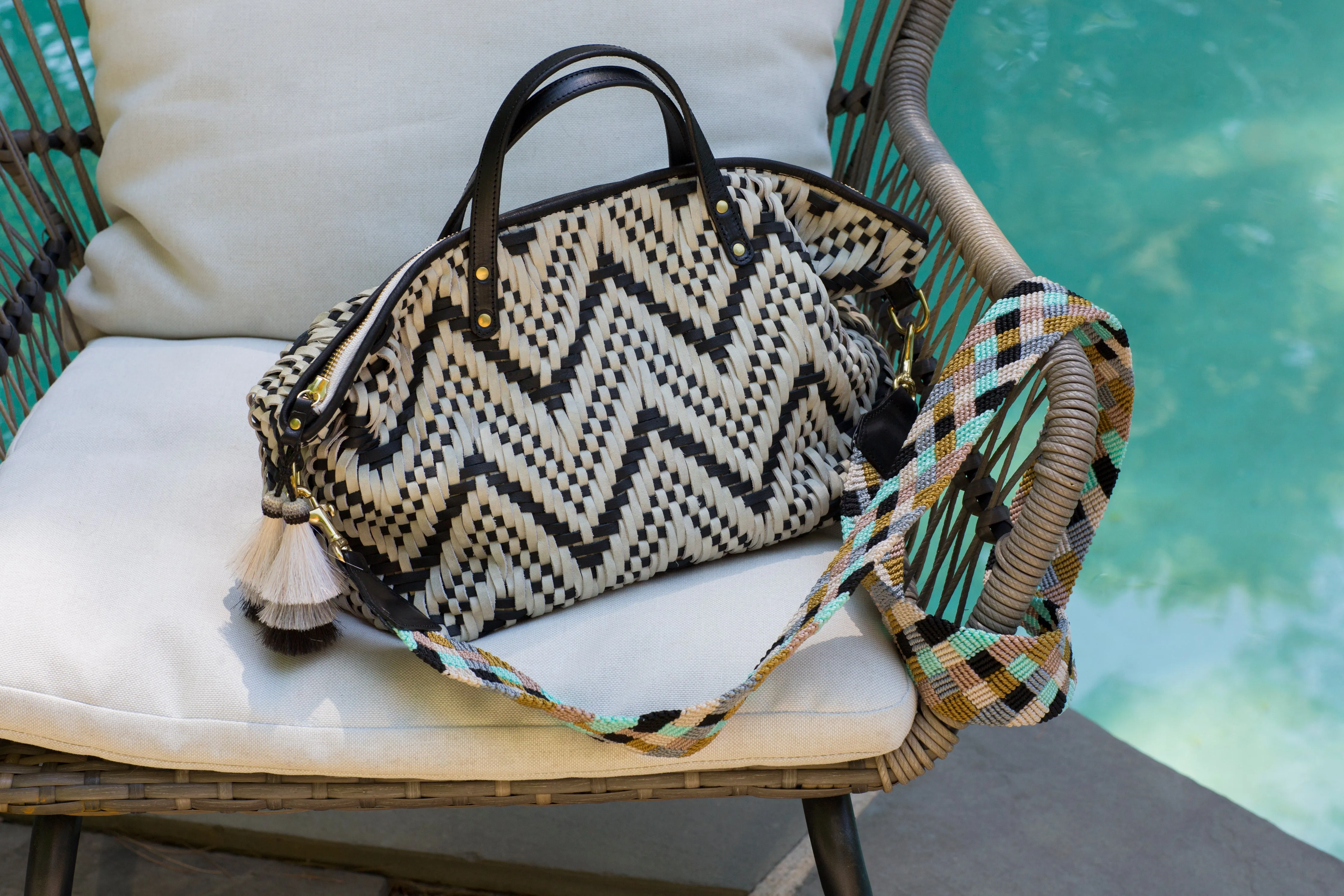 Woven Black and White Devon Holdall