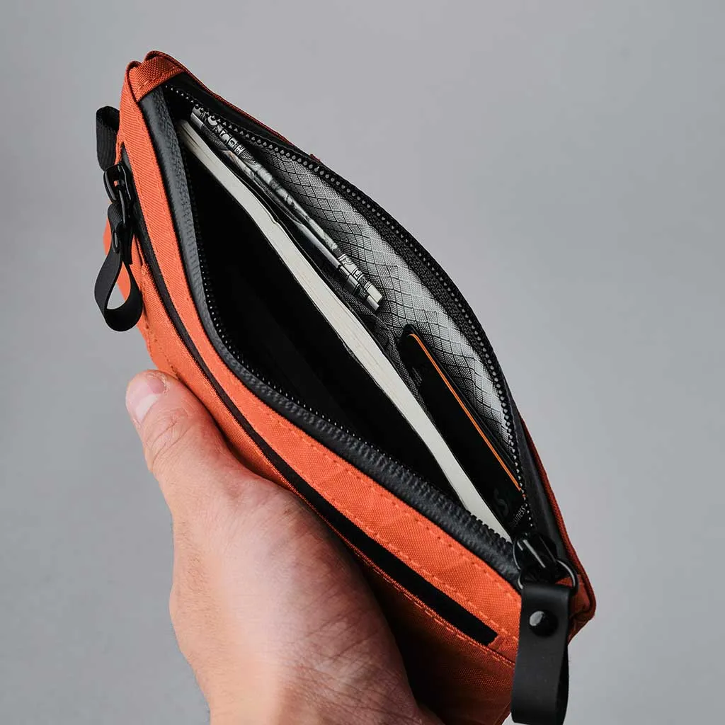 Zip Clutch